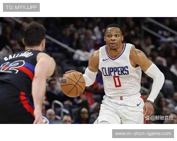 威少三双数据全能,尽管国王失利表现依旧亮眼 威少三双数据全能,尽管国王失利表现依旧亮眼